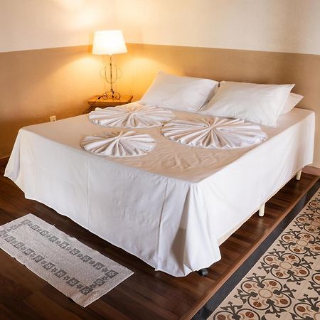 Hotel Alpha Ville Chales Консейсан-да-Ибитипока Экстерьер фото