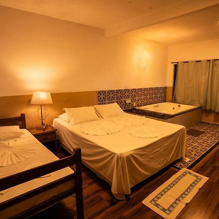 Hotel Alpha Ville Chales Консейсан-да-Ибитипока Экстерьер фото