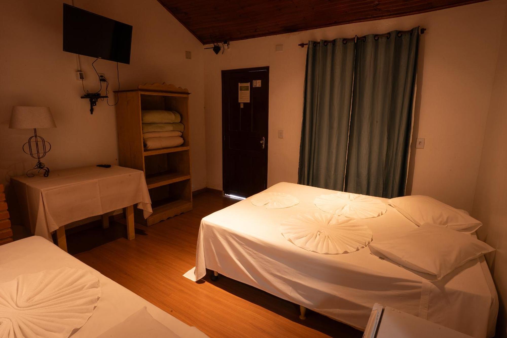 Hotel Alpha Ville Chales Консейсан-да-Ибитипока Экстерьер фото
